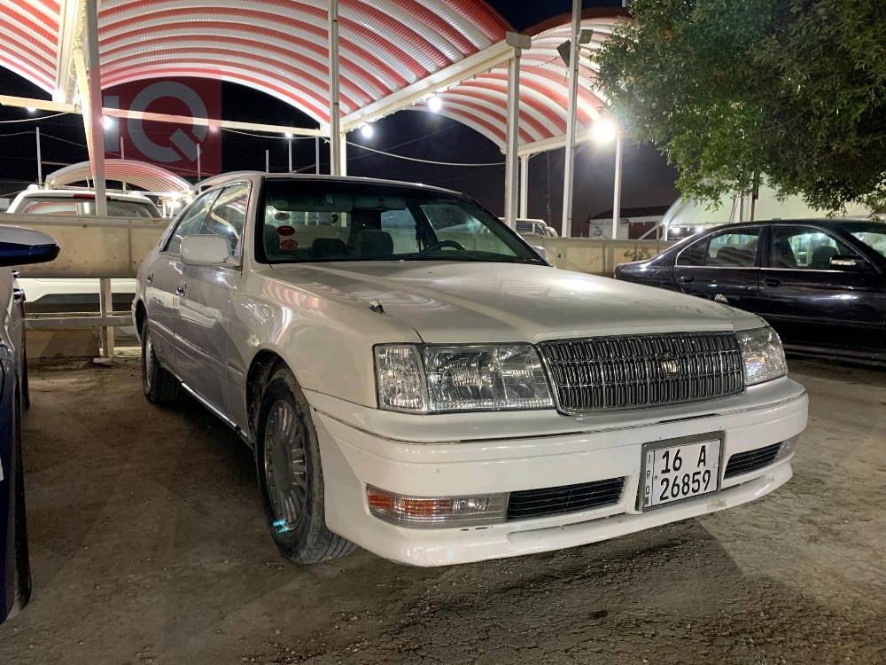 تويوتا كراون